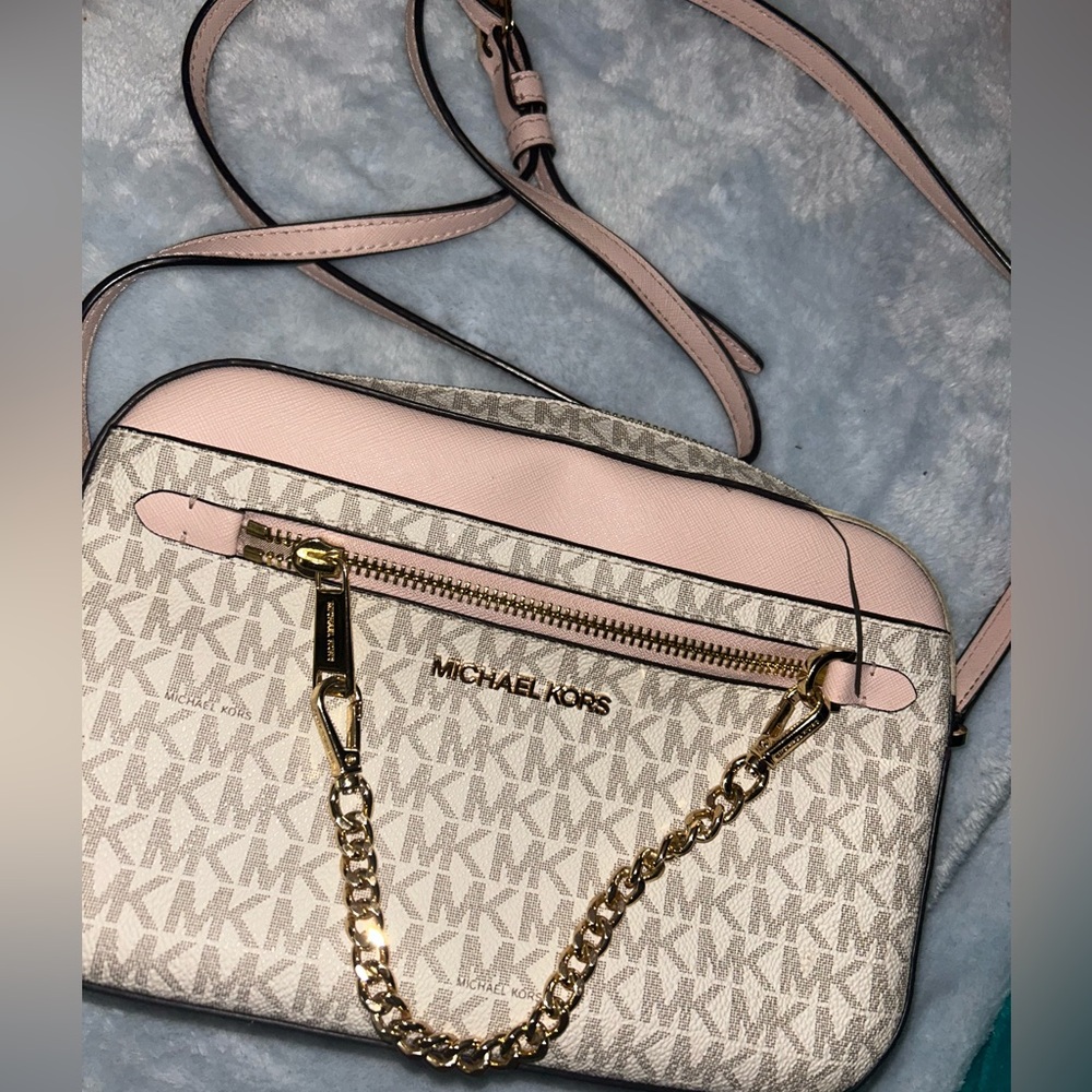 Michael Kors crossbody -Used Condition